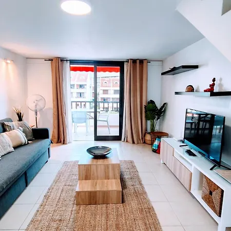 Lejlighed Duplex Michelle Parque Santiago I En Playa De Americas