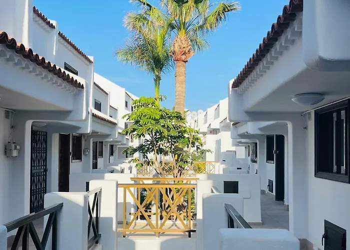 Duplex Michelle Parque Santiago I En Playa De Americas Appartement *